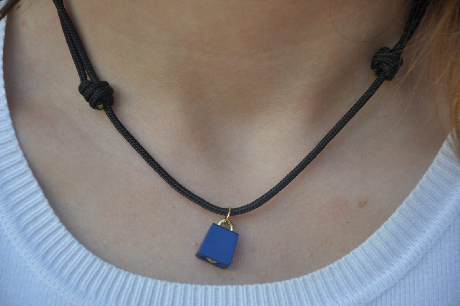 Trad Nut Mini Cord Necklace