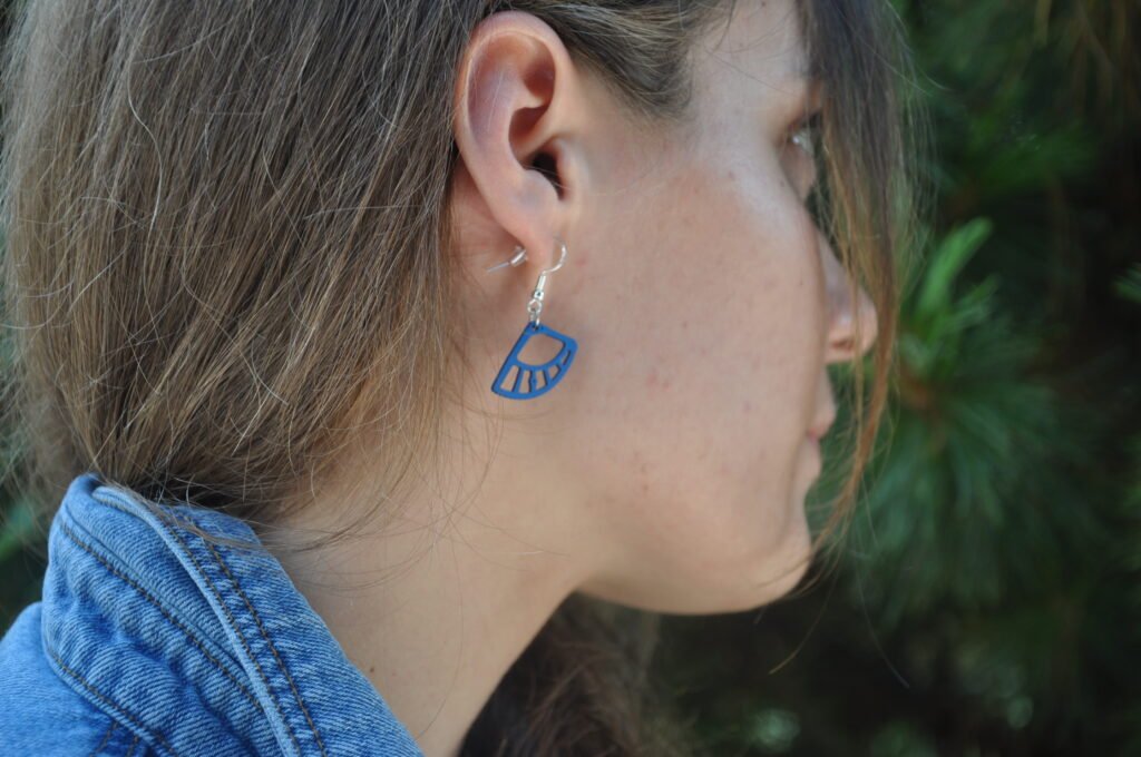 Cam Earrings